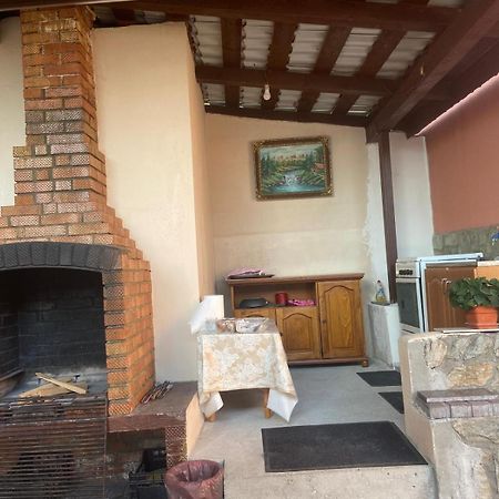 Pensiunea Casa Deny Новач-Стрэйни Экстерьер фото