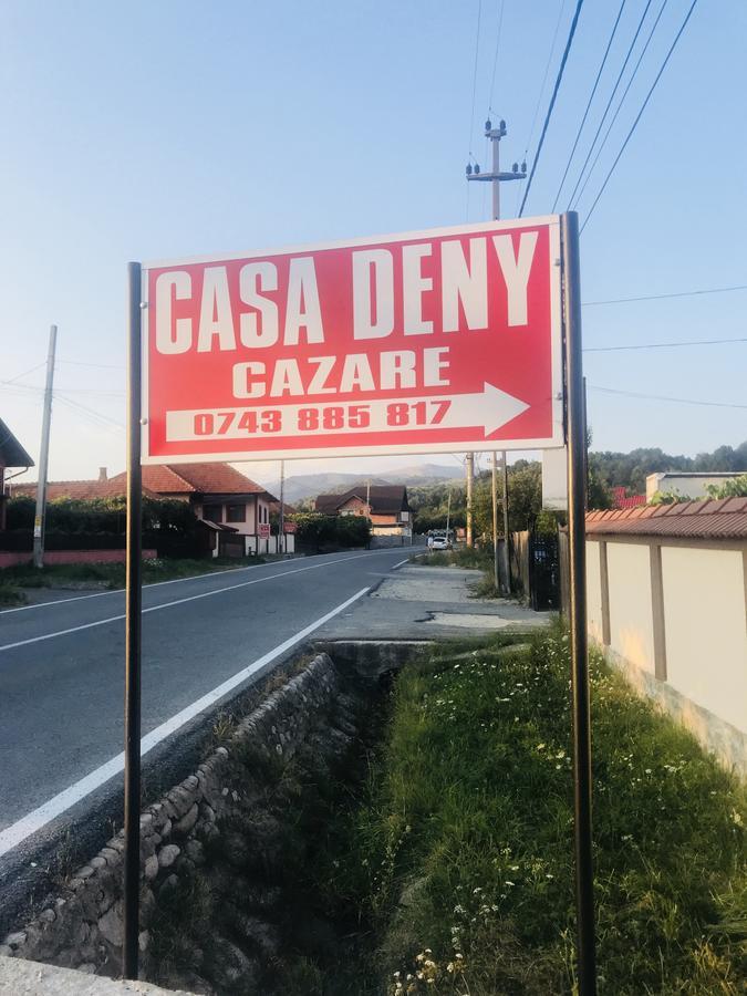 Pensiunea Casa Deny Новач-Стрэйни Экстерьер фото