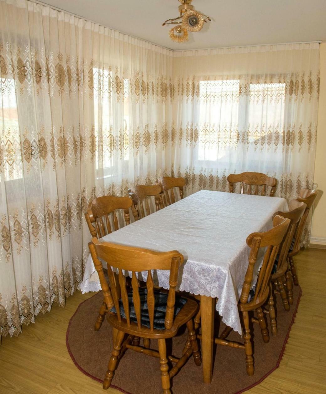 Pensiunea Casa Deny Новач-Стрэйни Экстерьер фото